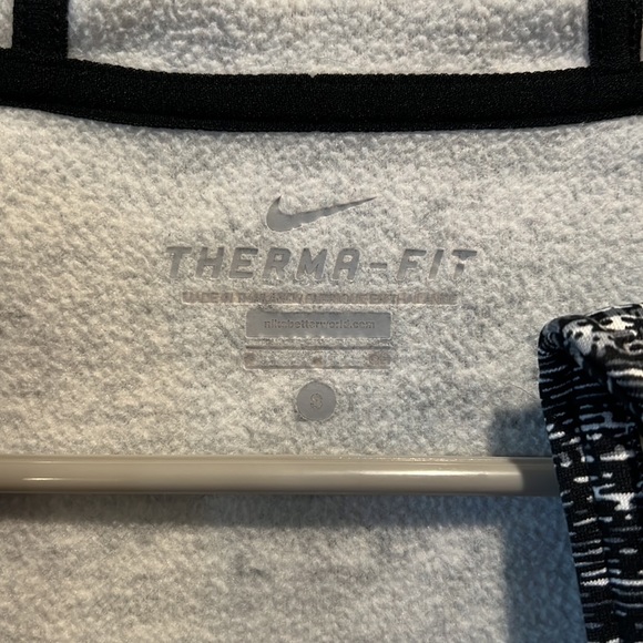 Nike therma-fit jacket - Picture 4 of 4